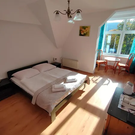 Mauritius Osrodek Szkolenia Sportu I Rekreacji * 斯克拉斯卡波伦巴