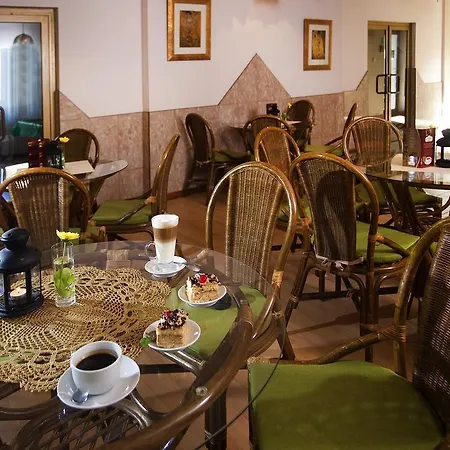 Mauritius Osrodek Szkolenia Sportu I Rekreacji منتجع شكلارسكا بوريبا